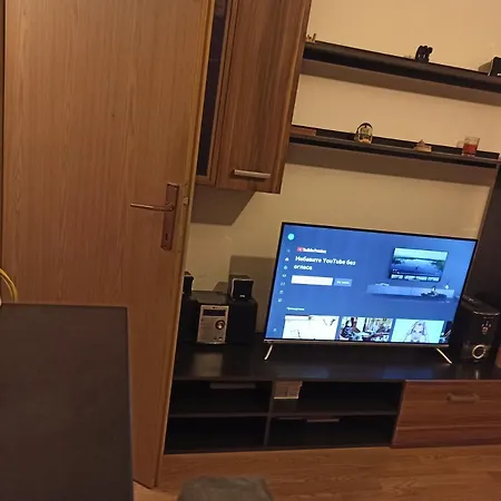 Apartman Zute Zgrade